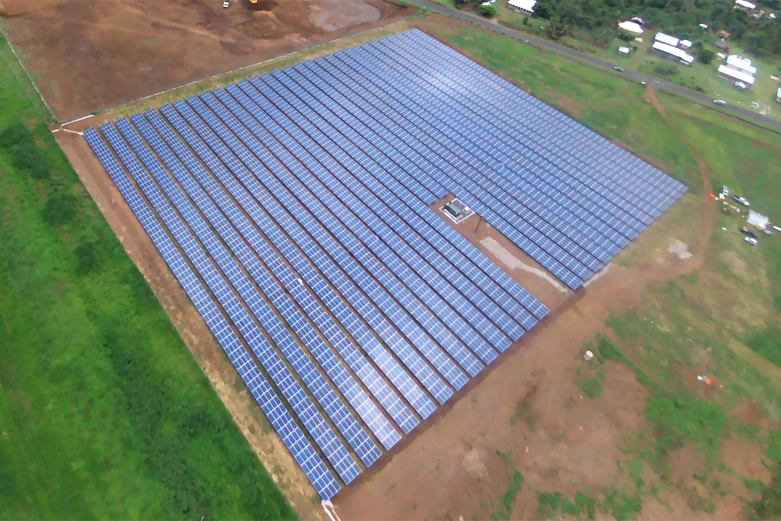 untilty-scale-solar-systems-1